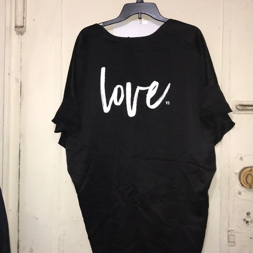 Victoria’s Secret loungewear/cover up robe